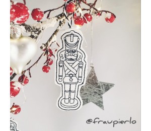 Stickserie ITH - Nussknacker Doodle Anhänger